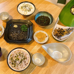 地酒好きにはたまらない、まさに&ldquo;飲み比べの決定版&rdquo;🥰新潟地酒の魅力を一気に堪能できる贅沢セット🍶各蔵元の個性が際立つ一升瓶5本に加え、さらに1本増量というコストパフォーマンス抜群な太っ腹な内容(&hellip;のInstagram画像