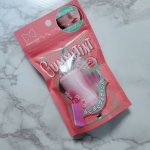 ぷにぷに新感触のチーク＆リップグミティント使い始めはくっきり付いてしまってくまモンみたいなチークになってしまったが、優しくポンポンして周りをぼかすと理想のチークに！ティントなので取れ&hellip;のInstagram画像