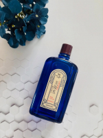 明色化粧品様より、明色美顔水 薬用化粧水をお試しさせていただきました💙🔶明色美顔水 薬用化粧水🔶化粧水９０mlレトロなパッケージが目をひくこの薬用化粧水、実は130年以上のロングセラー！&hellip;のInstagram画像