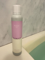 ♡TOWAZ 炭酸泡シャンプー♡のご紹介です❤️😊⁡髪や頭皮を美しく保つ、モチモチの&ldquo;炭酸※泡シャンプー🫧※炭酸ガス（噴射剤）⁡炭酸泡好きな私、使うのを楽しみにしていました✨️🤭⁡&hellip;のInstagram画像