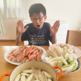 「家族みんなで、たっぷり1.5kgの生ズワイ蟹特盛セット！」の画像（1枚目）