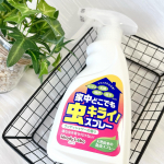 𓈒𓏸┈┈┈┈┈┈✾┈┈┈┈┈┈𓏸𓈒家中どこでも虫キライスプレー天然由来の成分100%の虫除けスプレー屋内外のどちらも使えるのでこれ一つあれば家中、虫除けできちゃいます網戸やサッシ、ベ&hellip;のInstagram画像