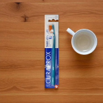 もっちりふわふわな天使👼スイスのプレミアム歯ブラシ「クラプロックスCS5460」🎉まずデザインがとてもおしゃれ。そして幸運にも大好きなブルーグリーン！日本の製品にはないカラーとデザイン性は歯&hellip;のInstagram画像