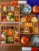 もういくつ寝ると&hellip;お正月🎍あとお正月まで147日ですよ‼️来年のおせちは決まりましたか？真夏ですが蔵王福膳のおせちのモニターをさせていただきました✨人気No.1の蔵王🥇特大8.5寸和洋折&hellip;のInstagram画像