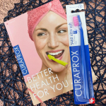 ＊クラプロックスCS5460一般的な歯ブラシの最大10倍の高密度毛ブラッシングで歯垢（プラーク）を取り除くのが難しい歯と歯茎の境目も効率的なブラッシングが可能！あたりが柔らかく歯と歯茎&hellip;のInstagram画像