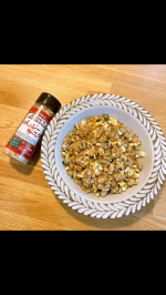 🧄【クレイジーガーリック 111g】＼カリカリ香ばしさがクセになる！万能スパイス🌿／🧂ノンフライなのにカリッと香ばしいガーリックに、まろやかな岩塩・オニオン・ブラックペッパー・タイムを絶妙ブ&hellip;のInstagram画像