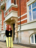 Town Walk 🇩🇰住宅街でさえ絵になるコペンハーゲンの街並み。なんだか自分もそのなかの絵の一部になった気分がなんともいえないのです🌷海外のホテルに用意された洗顔料で顔を洗うとニキビが発&hellip;のInstagram画像