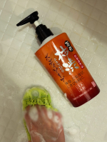 モニプラを通じて株式会社マックスより薬用柿渋ボディソープ　1本を送っていただきました😊こちらのボディソープは愛用品。年々猛暑、酷暑となる日本。汗のかき方が尋常じゃない💦元々暑くてもさほ&hellip;のInstagram画像