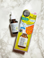 ピュアビタミンC 10％配合で、毛穴・くすみ・テカリにアプローチしてくれる✨ケアナボーテ　VC10濃美容液✨ こちら、さらっとなじんでベタつかないから、朝晩のルーティンに◎✔︎乾燥による毛穴目立ち&hellip;のInstagram画像