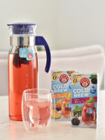 暑い日にぴったりのフルーツティー🍹🌿ポンパドールのコールドブリューは水に入れて5分でできるから手軽に飲める💡1枚目は『ベリー&モヒート』甘酸っぱさとミントの爽やかさでさっぱり飲める🌿2&hellip;のInstagram画像