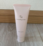 プチプラなのに毛穴を綺麗に隠してくれるのでとても気に入りました！！コスパ良いです！！⁡#PR #株式会社黒龍堂 #毛穴下地 #毛穴パウダー #毛穴レス #ポイントマジックPROプレストパウダーC #&hellip;のInstagram画像