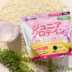 ジュニアプロテインいちごバナナ味🍌🍓我が家の小学生キッズたちはまぁ人よりよく食べるからありがたいことに成長で不安はないとおもってたけどこないだ体調崩した時血液検査したら貧血&hellip;のInstagram画像