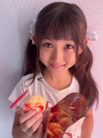 特えび 袋入り（20枚）@mochikichi_taiwan とっても美味しいもち吉の特エビだよ。個包装なのに娘がたくさん食べちゃいました。もうすぐ敬老の日なのでプレゼントにもぴったりだよ。&hellip;のInstagram画像