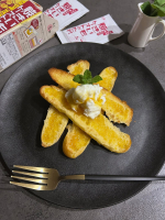 食欲の秋到来𓂃ꉂꉂ🙊🍠💕˗ˏˋ  つけて焼いたら焼きいもトーストのたれ　ˎˊ˗ 食パン１枚に本品を１袋塗り広げトースターでこんがりするまで焼くだけ🔥パンに塗って焼いてバニラアイス乗っけ&hellip;のInstagram画像