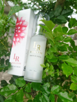 敏感な肌の方にも&hellip;&hellip;♡♡わたし敏感肌で痒くなっなり、ヒリヒリしたりしますが全く刺激なく安心に使えました。朝晩使用してます✨小ジワ気にならなくなってきたかも🥰#PR #株式会社花織 #LIP&hellip;のInstagram画像