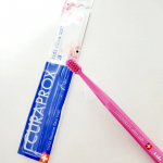 「クラプロックス　キッズ　子ども歯ブラシ」4歳から12歳までの子どものために特別に設計された、小さなお口でも奥まで届くコンパクトなブラシヘッドのプレミアムな歯ブラシです。6歳の子どもが気に入っ&hellip;のInstagram画像