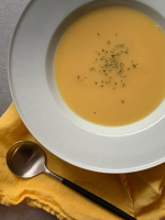 &hellip;🌱植物素材のやさしいごちそうスープ🥣北海道産のコーンとかぼちゃを使ったプラントベースのポタージュ。ひとりごはんは楽ちん一択。ひとくちでほっこり、自然の甘さに癒されます☺️#PR &hellip;のInstagram画像
