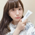 今回は、アロインズさんの「パルコレ ハンドクリーム WB」を、使ってみました(*&acute;꒳`*)♡こちらは、香水のようなハンドクリームです👍♡手肌にすばやくなじみ、しっとりしてベタつか&hellip;のInstagram画像