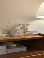 &hellip;🌼ふわっと広がる秋の香り、金木犀🌼髪にもボディにも使えるマルチミストでやさしい香りに包まれて幸せ。乾燥が気になる季節のうるおいケアにもぴったりです。持ち運びやすいサイズだから、お出か&hellip;のInstagram画像