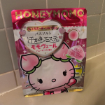 #PR #株式会社マックス #汗かきエステ気分 #入浴剤 #バスソルト #お風呂グッズ #サンリオ #ハニーモモ #マックスコスメ #マックス #マックスコスメオンラインショップ #ドンキ #UNY &hellip;のInstagram画像