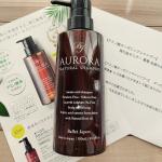 泡切れも良くてへんなヌルつきや合成香料の臭いがしないのも、安心して使えるので良いです。トリートメント、コンディショナー 不要だと思うと楽でいいです。オーロラシャンプーのおかげでバスルームもスッキリ◎！&hellip;のInstagram画像