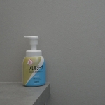 🧸⁡bodysoap . 𓈒𓏸︎︎︎︎⁡⁡赤ちゃんから大人まで使えるボディソープ .⁡泡タイプなので泡立てる必要なし😌⁡⁡日本で唯一抗ヒスタミン成分が入ってるボディソープでムズカ&hellip;のInstagram画像