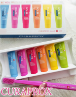 スイス発！カラフルでフレッシュな歯みがき＆歯ブラシセット【クラプロックス ビーユー】元気が出るビタミンカラーがなんと6本✔️ブルーベリー+リコリス✔️ピンクグレープフルーツ+ベルガモット&hellip;のInstagram画像