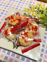 @mochidangomura 様の「特えび🦐　袋入り　20枚」をいただきました🥰揚げているのに、とっても軽い食感でしつこくないサクッと噛んだ瞬間に、えびの風味がふわっと広がって、つい手が止&hellip;のInstagram画像