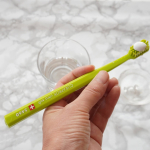 スイス生まれの歯ブラシクラプロックス、知ってる？@curaproxjapan クラプロックス歯ブラシ　CS5460 ウルトラソフト 歯ブラシは基本1か月で交換している私だけど、この歯ブラ&hellip;のInstagram画像