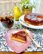 🍐🍐🍐Just baked pear tarte tatin☺️🎂🍐⁡今年もシーズン到来。タルトタタン。だが&hellip;⁡今回は洋梨のタルトタタンです☺️🎂🍐⁡実家でオーダーした某生協の洋梨（品&hellip;のInstagram画像