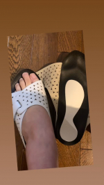 #PR #AKAISHI #akaishifan #室内履き #スリッパ #monipla #archfitter_fanのInstagram画像