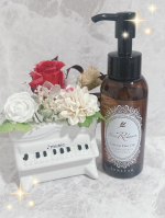 テンスターHenaReborn ルミナヘアオイルお試ししました❣️植物由来の自然派ヘアオイルです🪴シリコンフリーなのが嬉しい❣️わたし髪が広がりやすくて特に雨の日なんかは残念な感じにな&hellip;のInstagram画像