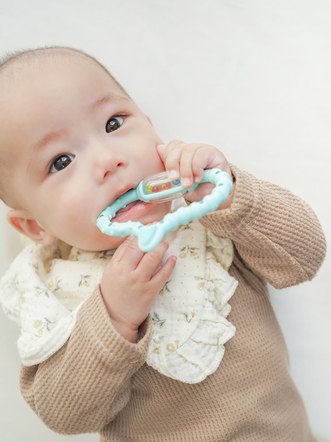 口コミ投稿：.⁡@curaproxjapan さまの歯固め☁️⁡生後0ヶ月から24ヶ月まで長く使えるよ👶🏻🦷⁡リングの…