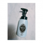 .🎀ロゼット洗顔サボン アクネウォッシュ.しつこい大人ニキビを予防しスッキリすべすべ肌へ導いてくれます。泡で出るから忙しい朝の洗顔にもオススメモコモコの濃密泡で洗えてつっぱらずスッキリな&hellip;のInstagram画像