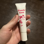 Peach Face（ピーチ・フェイス）美肌ジェルクリームで、顔のうぶ毛ケアに特化しているとのこと。脂溶性イソフラボン（ヒオウギエキス）と水溶性イソフラボン（大豆エキスなど）を配合し、毛の濃さや太&hellip;のInstagram画像