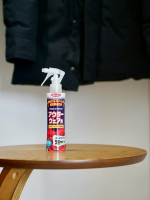 ＼これはマジで便利すぎる！！！／アウターの首もと・襟もと・袖の汚れにシューッとひと吹きのもこもこ泡で汚れを落としてくれる、この時期に超〜大活躍のスプレー。よくある衣類用の消臭スプレーじゃなく&hellip;のInstagram画像