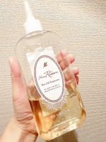 .毎日、使っているヘナリボーンのホットオイルトリートメント！乾かすと、髪の毛がしっとり艶のある髪に♡これから暖房なので髪も乾燥が気になる季節なので毎日のケアをしっかりやっていこうと思います！.&hellip;のInstagram画像