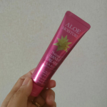 アロエモイスチャーローズのハンドクリームを使ってみました☺香りも良くクリームのベタつきもあまり感じずサラッと馴染んでくれる印象でした✨これからの季節に1本あるといいですね💕#PR #安心健康ライフ&hellip;のInstagram画像