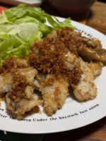 フグ釣りに行ったはずが&hellip;まさかの金アジ大漁🌊🎣ってことで、、、旦那に捌いてもらって、おうちごはんで贅沢ディナー🎵黄金アジとも呼ばれる金アジは、ピッカピカに輝くゴールドの姿が本当に美しくて✨&hellip;のInstagram画像