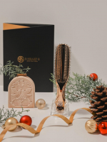 ずっと気になっていたS・HEART・S の「ワールドプレミアムギフトセット」をお試し中🪞✨使ってまず驚いたのが、ブラシの気持ちよさ。572本の先玉ピンが頭皮に均一に当たってくれて、&ldquo;痛くない&hellip;のInstagram画像