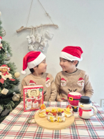 簡単に美味しくできるクリスマス限定キット🎄🎅【クリスマスミニケーキキット】りゅうたとそうたと一緒にミニケーキを作りました🎂キットの中に型が入っているので玉子と牛乳があればすぐにできち&hellip;のInstagram画像