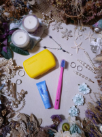 #PR #株式会社クラデンジャパン #クラプロックス使ってみた #トラベルセット #monipla⠀キレイで鮮やかなカラーも⠀ ⠀密集毛束ブラシでソフトな磨き心地も⠀ ⠀お気に入りなスイス&hellip;のInstagram画像