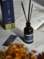 PR  @nipponkodo_japanかゆらぎ　金木犀　ディフューザー　100mlこちらは、日本の情景を香りに映した「かゆらぎ」シリーズのフレグランスディフューザーなんです。 和の雰囲気が素&hellip;のInstagram画像