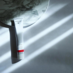 ＊＊＊＊＊＊＊＊＊＊＊＊Dr.ハウシュカ「ハイドレイティング ハンドクリーム」Dr.ハウシュカは、個人的にもボディオイルをずっと愛用してるお気に入りのドイツのブランドで、オーガニック認証「N&hellip;のInstagram画像