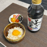 .✎ Gohan Memo 𓂃𓈒𓏸☑︎ 卵かけご飯（あごだし醤油）☑︎ ピクルス　　　1人でパパッと食べたい時や忙しい時にかけるだけで美味しくなるお醤油です𓎩減塩だけど味付けしっか&hellip;のInstagram画像
