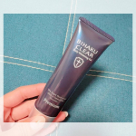 ✨ビハククリア プレミアムをしばらく使ってみたら、テクスチャがすごく使いやすくて気に入ってます🫶💛前のビハククリアも好きだったんだけど、今回のプレミアムはなじみが早くて、ベタつかずにしっ&hellip;のInstagram画像