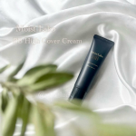 ...コンシーラー級のカバー力でシワ改善と美白* もできちゃうというBBクリームがこれ♡すっと伸びのよいクリームで、色が濃いめかなと最初は感じたけど塗り伸ばしてみると肌馴染みよく、&hellip;のInstagram画像