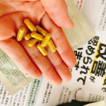 このカプセルで楽に。膝の不安が和らいできた！！先日のライブ後４時間のライブ。。。膝の調子が良くなくてこのカプセルを💊調子が良くなって来た！！#PR #株式会社フレージュ #ひざ楽さんぽ #関&hellip;のInstagram画像