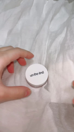 コスメジタン アンジエンド　ピンクプライマープロ用化粧下地でテクスチャーはムースみたい✨ふわっと軽くて伸びもいいです☁️指でなじませると、毛穴や小ジワなど、凹凸を綺麗に埋めて自然にカバーで&hellip;のInstagram画像