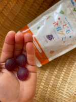 【スクスクのっぽくん】の「こども食育グミ」をご紹介します🍇以前インスタに載せてから、毎日子どものおやつとして大活躍でした！子どもがついついおやつを食べ過ぎてしまうことが減り、嬉しい効果を実感しま&hellip;のInstagram画像